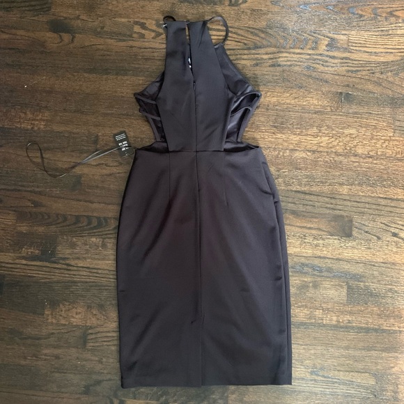 Express Body Contour High-Neck Cutout Sheath Dress - Picture 8 of 8